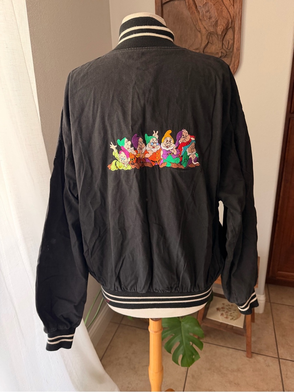 Vintage Disney Snow White Seven Dwarfs Jacket XL Promo USA